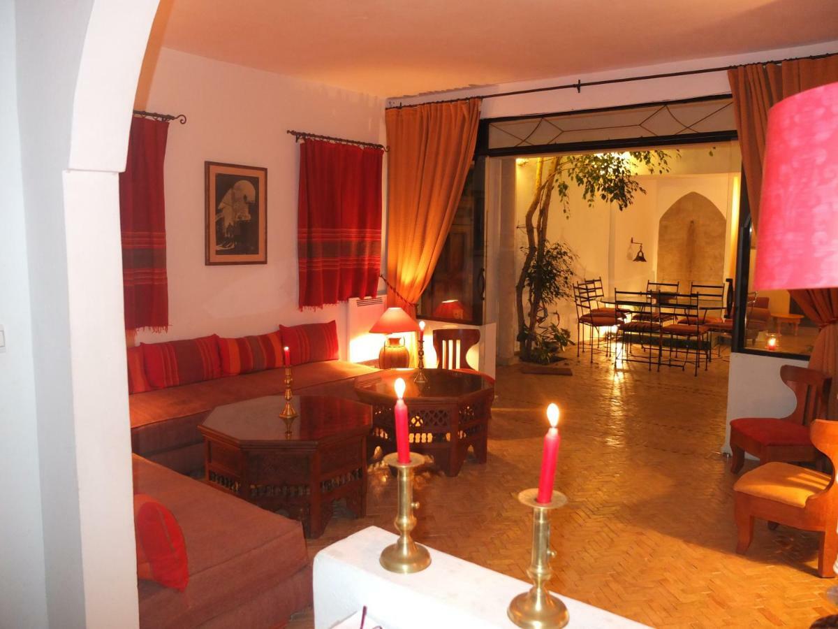 Darmimouna Asilah Luaran gambar